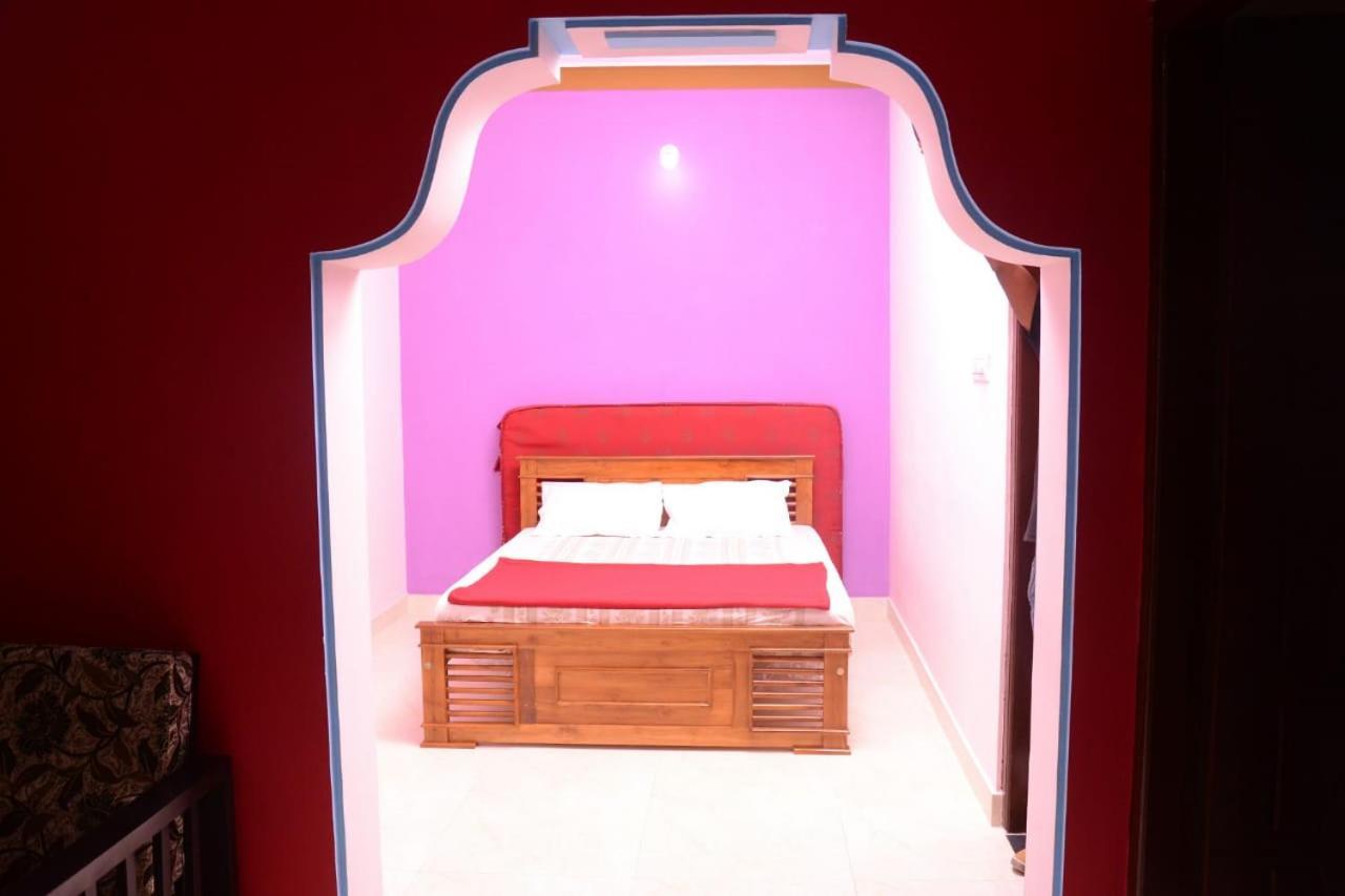 מדיקרי Coorg Girinivas Homestay 102 מראה חיצוני תמונה
